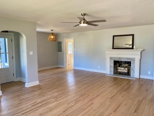 1401 Mosstree Rd, North Charleston, SC 29405