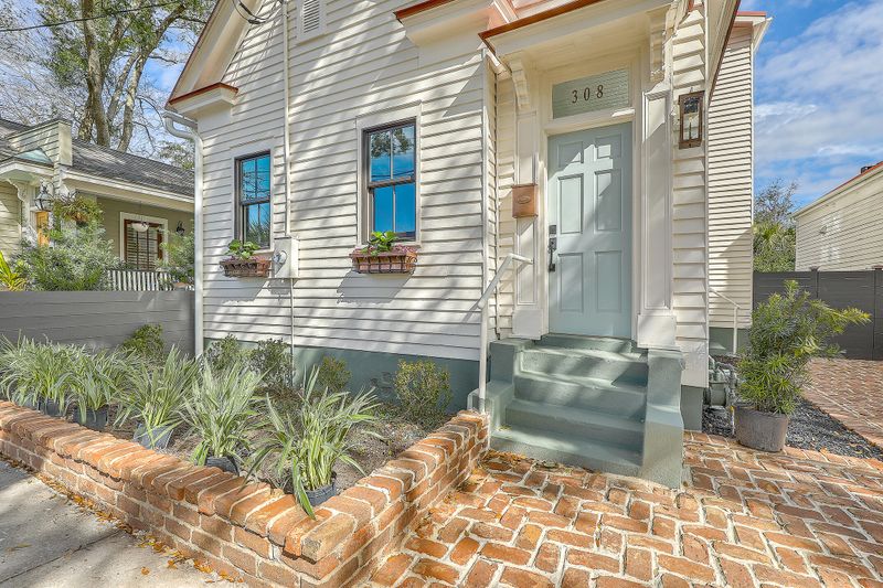 308 President St, Charleston, SC 29403