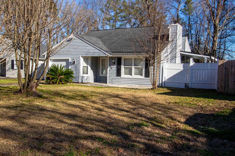 164 Mickler Dr, Ladson, SC 29456