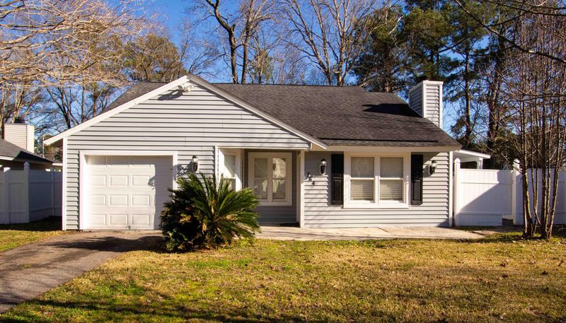 164 Mickler Dr, Ladson, SC 29456