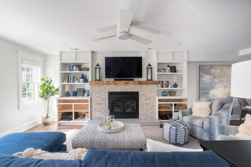 90 Logan St, Charleston, SC 29401