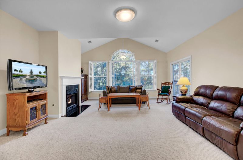 151 Golf View Ln #151, Summerville, SC 29485