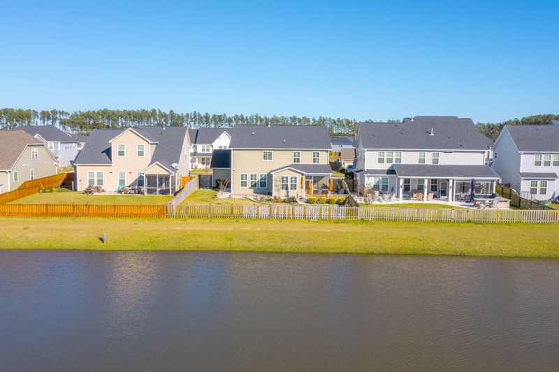 456 Spectrum Rd, Summerville, SC 29486