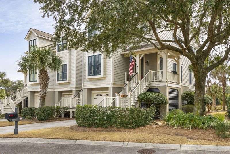 2034 Sterling Marsh Ln, Seabrook Island, SC 29455