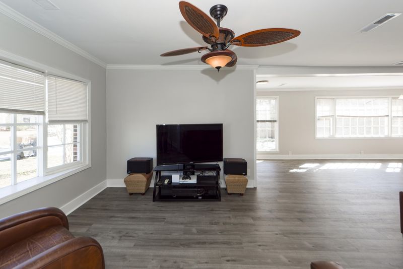 4623 W Ada Ave, North Charleston, SC 29405