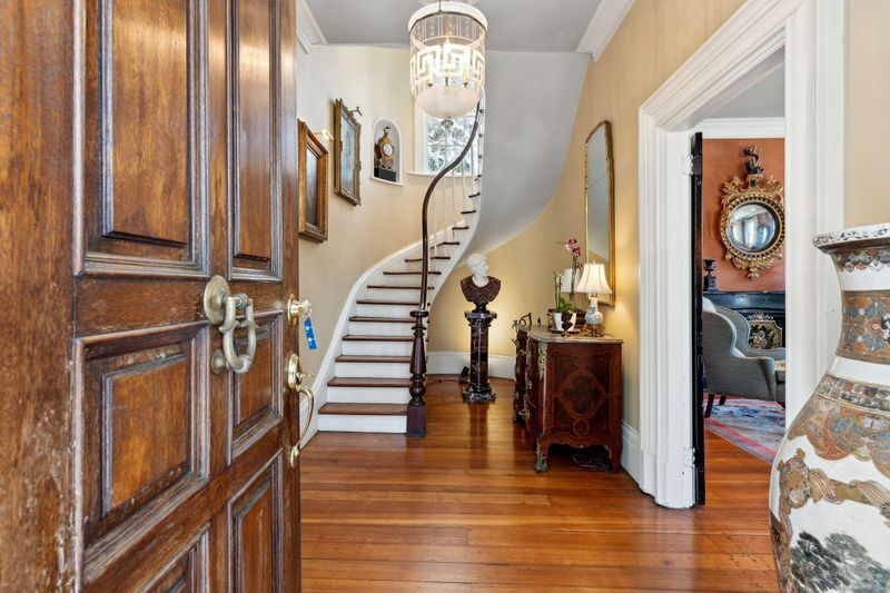 213 Ashley Ave #A, Charleston, SC 29403