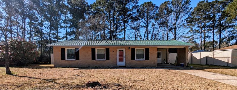 17 Aldene Ave, Goose Creek, SC 29445