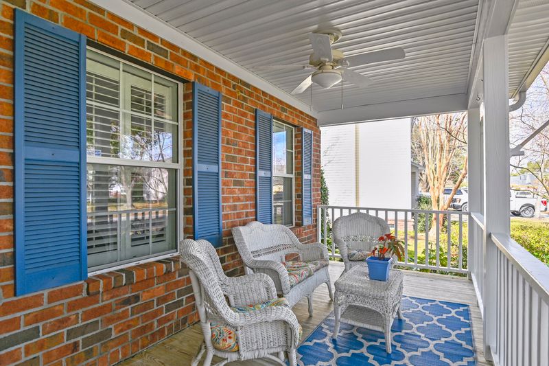 1098 Wayfarer Ln, Charleston, SC 29412