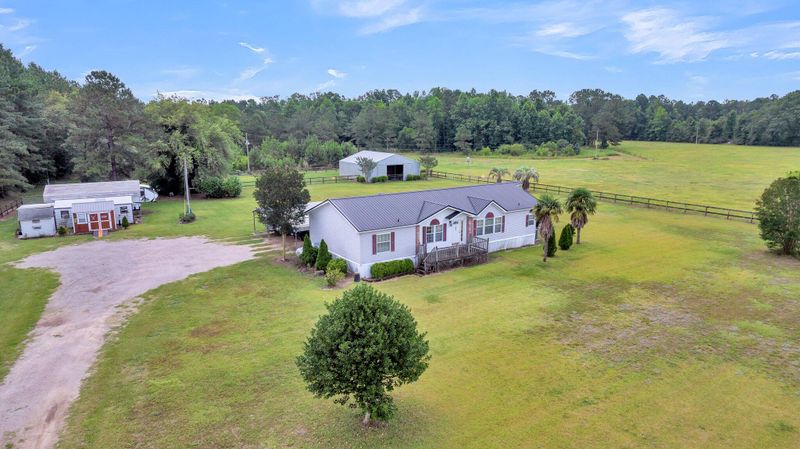 194 Jesswhit Rd, Reevesville, SC 29471