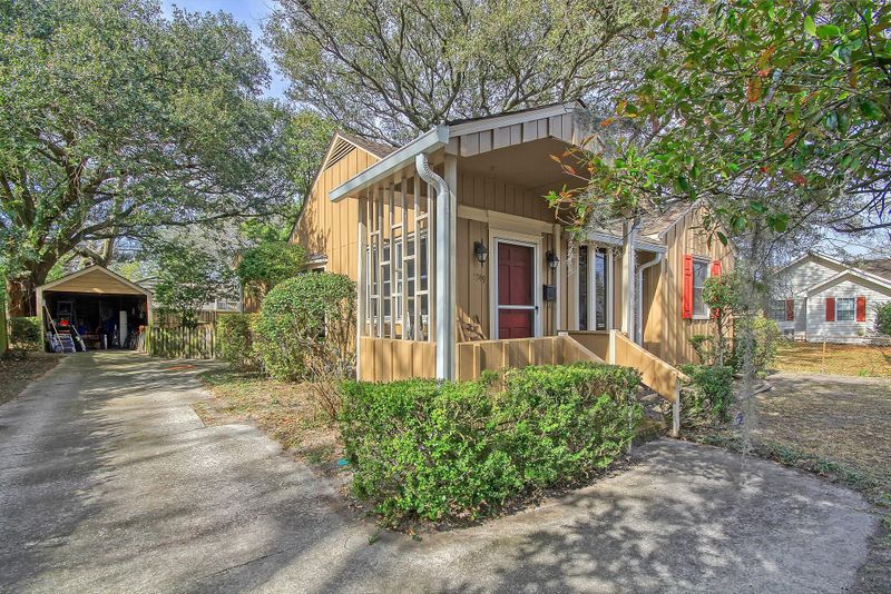 4749 Chesterfield Rd, North Charleston, SC 29405