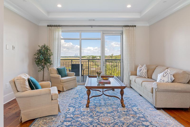 155 Wingo Way #436, Mount Pleasant, SC 29464