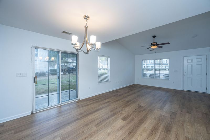 1231 Island Club Dr, Charleston, SC 29492