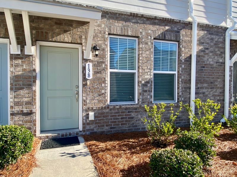 138 Rowans Creek Dr, Charleston, SC 29492