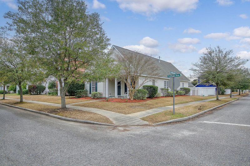 225 Trillium Ave, Summerville, SC 29483