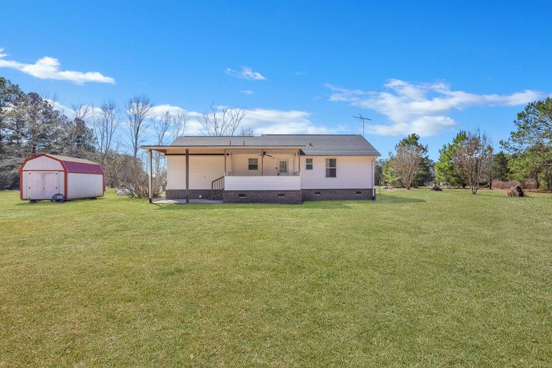 366 Rice Rd, Ridgeville, SC 29472