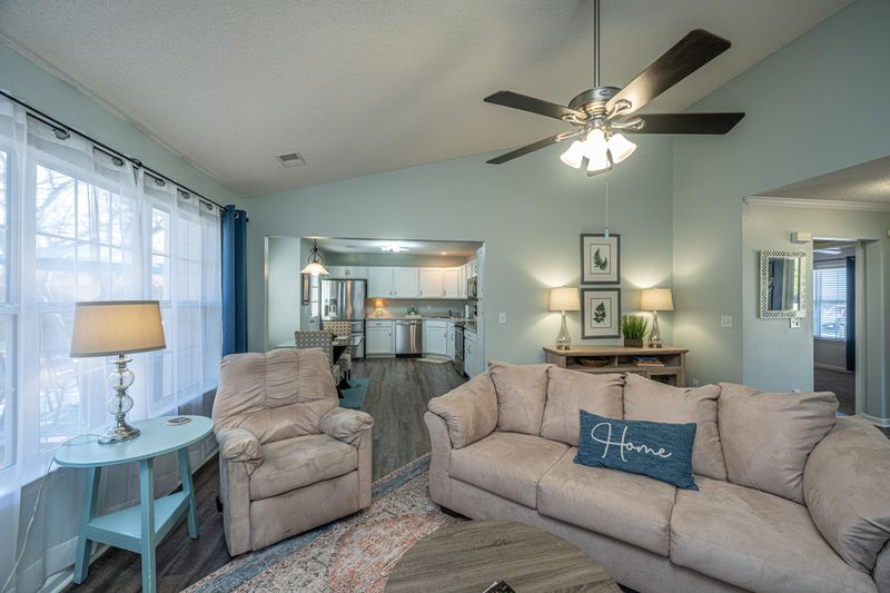 603 Hainsworth Dr, Charleston, SC 29414