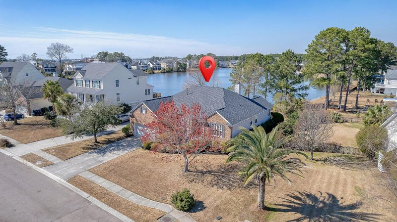 2795 Carolina Isle Dr, Mount Pleasant, SC 29466