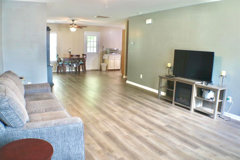 138 Destin St, Summerville, SC 29483