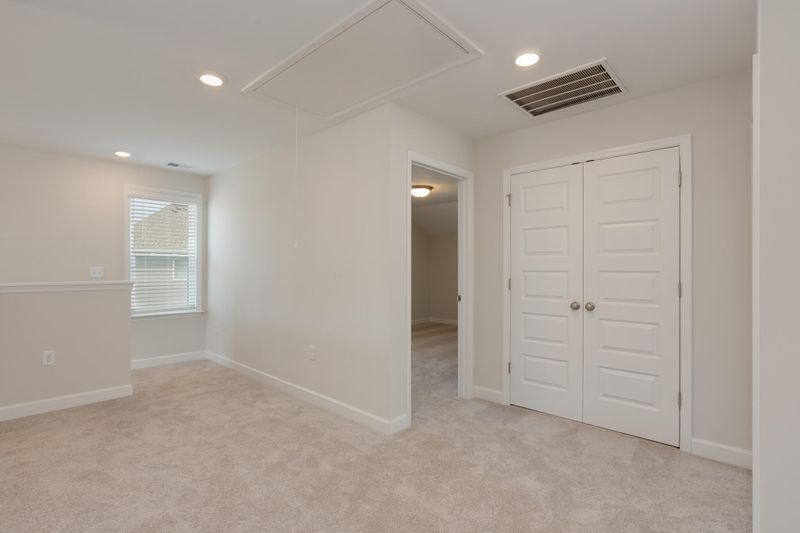 8693 Windsor Hill Blvd, North Charleston, SC 29420