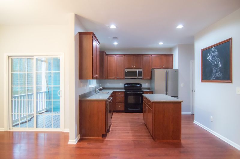 9171 Parlor Dr, Ladson, SC 29456