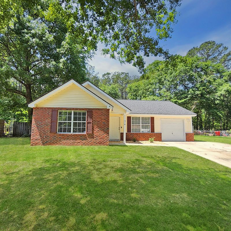 314 E Pandora Dr, Goose Creek, SC 29445