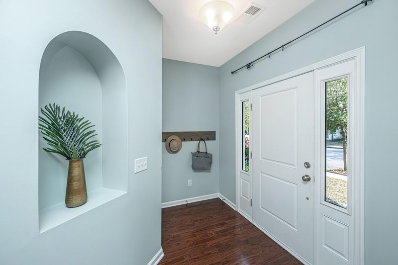 426 Verbena Ave, Summerville, SC 29483