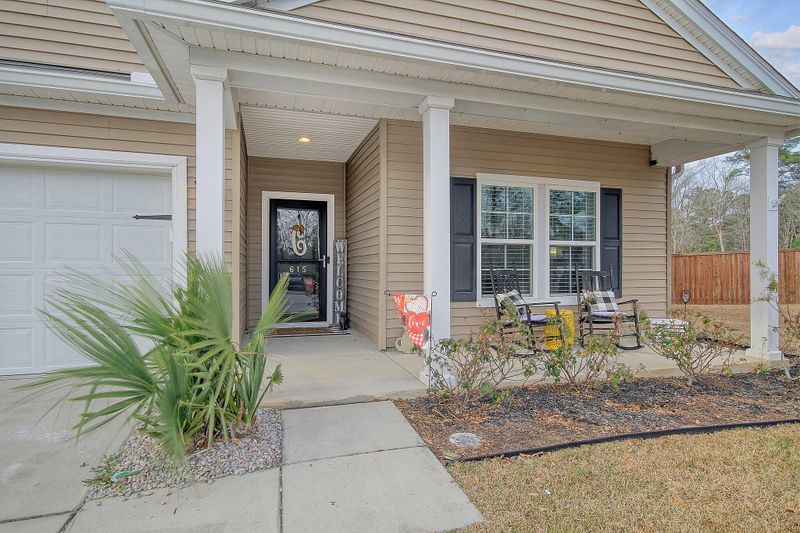 615 Calabash Ct, Summerville, SC 29483
