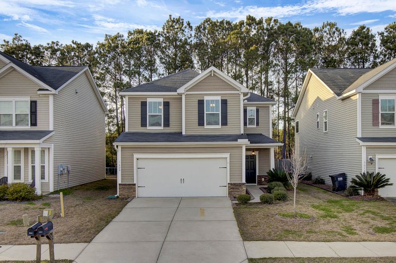 1620 Eider Down Dr, Summerville, SC 29483
