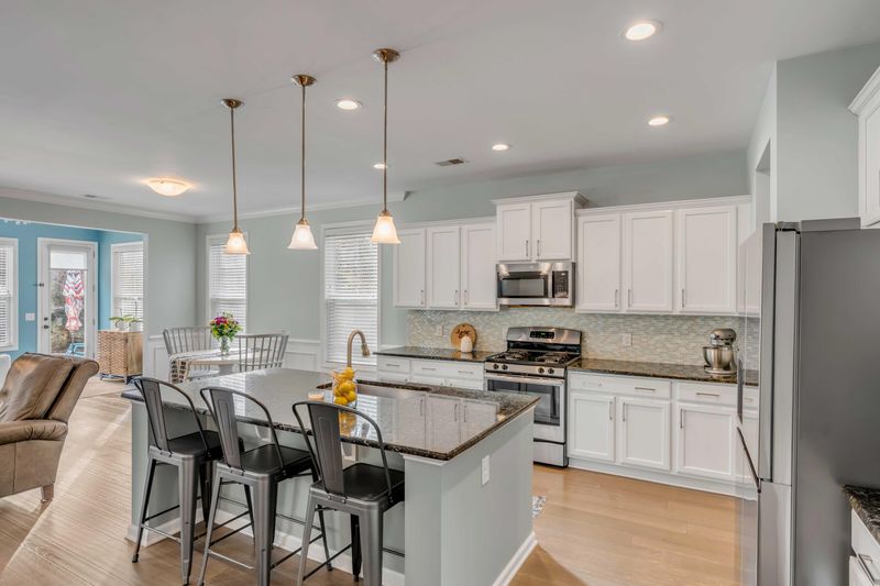 2581 Larch Ln, Mount Pleasant, SC 29466