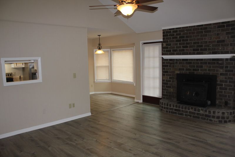 157 Southwold Cir, Goose Creek, SC 29445