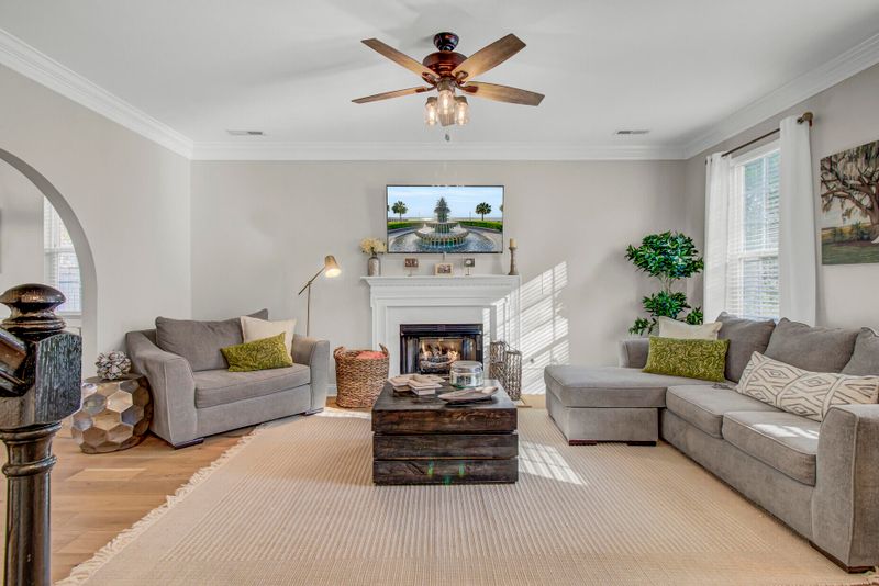 312 Simmons Ave, Summerville, SC 29483