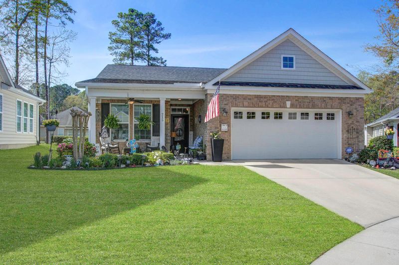 215 Brutus Ln, Summerville, SC 29485