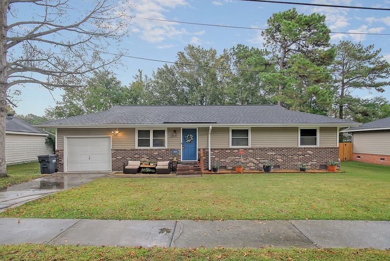 1644 Royle Rd, Summerville, SC 29486