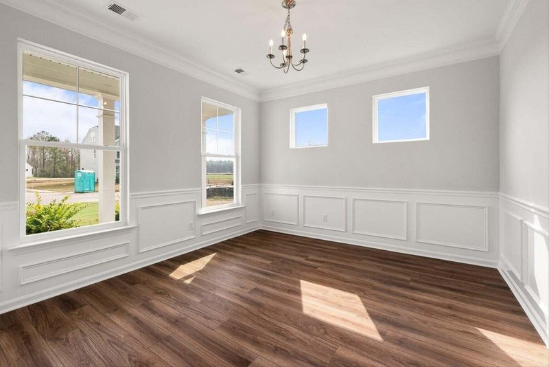 315 Blue Oak Dr, Moncks Corner, SC 29461