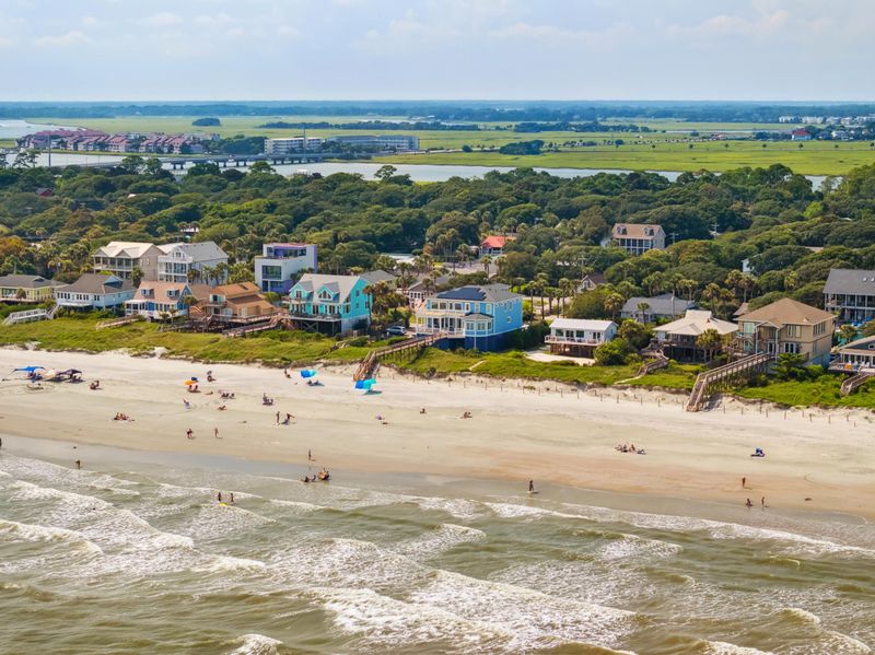 403 E Arctic Ave, Folly Beach, SC 29439