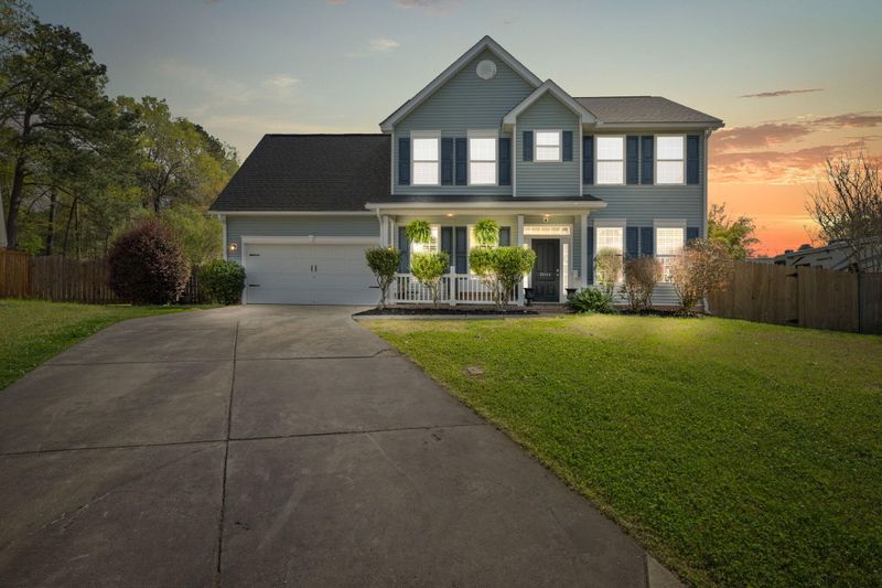 2044 Azalee Ln, Summerville, SC 29483