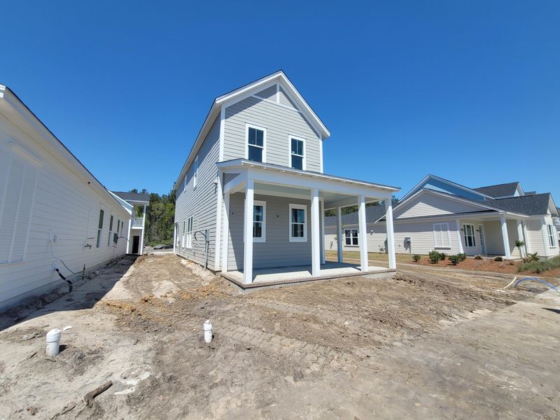 102 Crimson St, Summerville, SC 29486