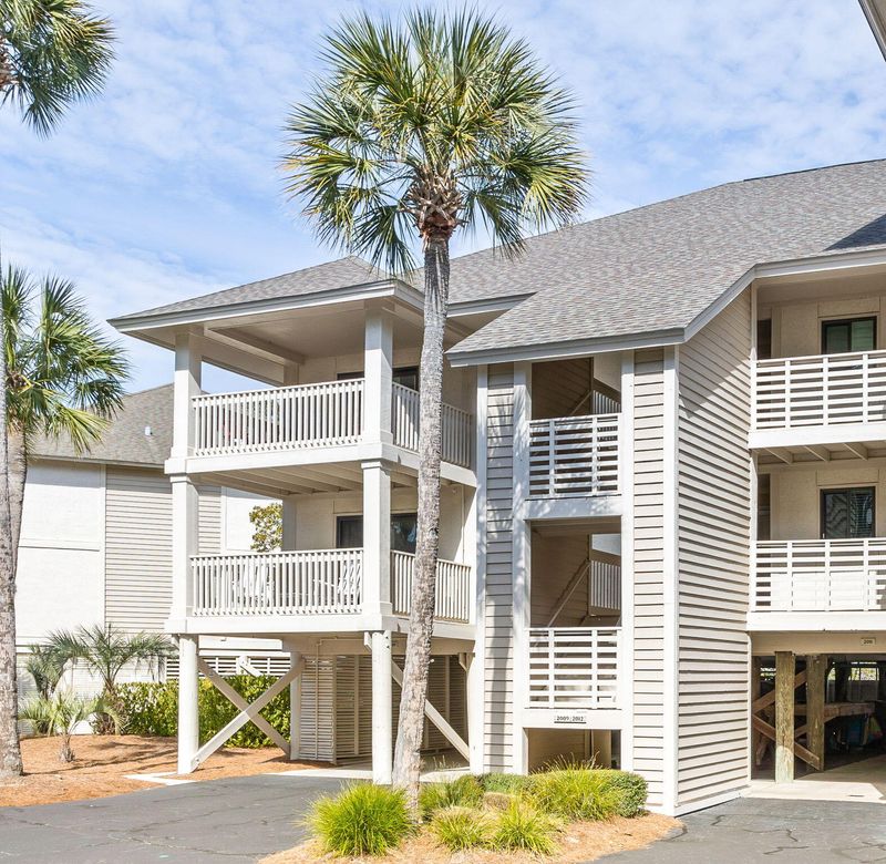 2009 Long Bend Dr, Seabrook Island, SC 29455