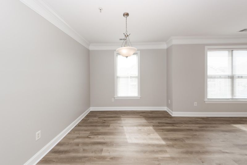 2244 Ashley Crossing Dr #236, Charleston, SC 29414