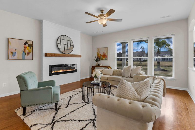 357 Oyster Bay Dr, Summerville, SC 29486