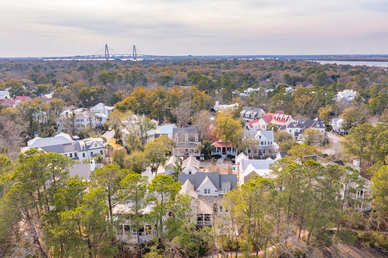 39 Robert Mills Cir, Mount Pleasant, SC 29464