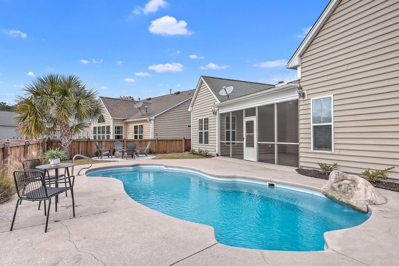 346 Decatur Dr, Summerville, SC 29486