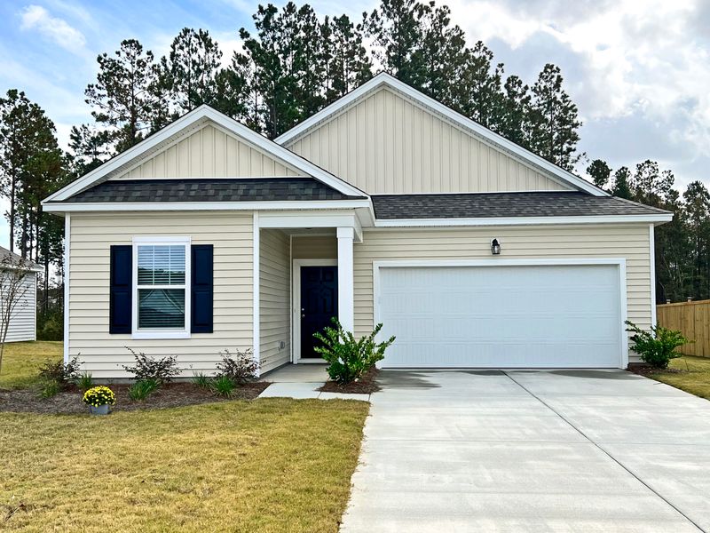 512 Pender Woods Dr, Summerville, SC 29486