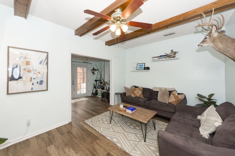 708 Vision Rd, Mount Pleasant, SC 29464