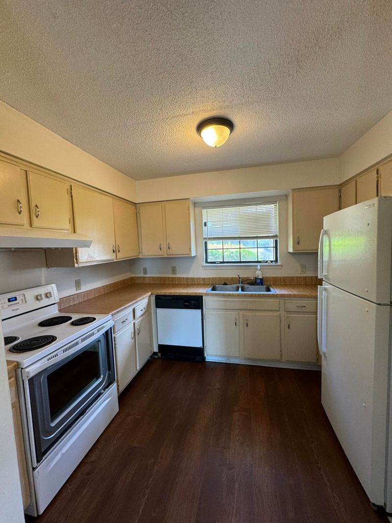 2362 Parsonage Rd #12-B, Charleston, SC 29414