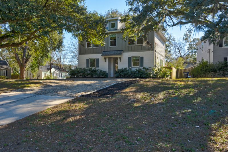 1175 Leesville St, North Charleston, SC 29405