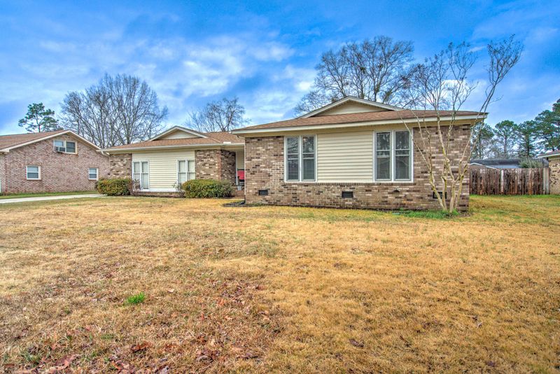 166 Westminster Blvd, Goose Creek, SC 29445