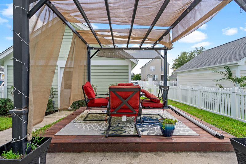 311 Crossandra Ave, Summerville, SC 29483