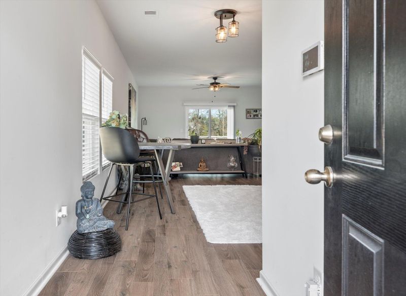 489 Spanish Wells Rd, Summerville, SC 29486