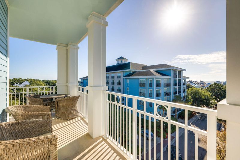 5802 Palmetto Dr #B-423, Isle Of Palms, SC 29451